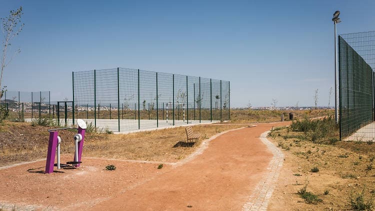 Parque Canino do Parque das Artes e do Desporto em Lisboa em Portugal.