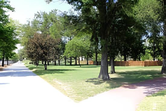 parque canino campo grande localizado em Lisboa.